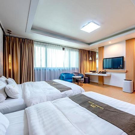 Hs Tourist Hotel Yeosu Extérieur photo