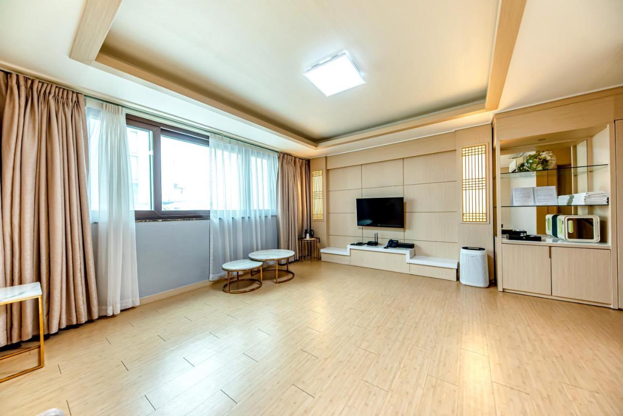 Hs Tourist Hotel Yeosu Extérieur photo