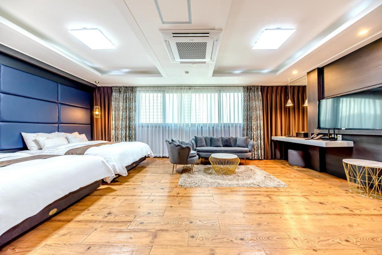 Hs Tourist Hotel Yeosu Extérieur photo