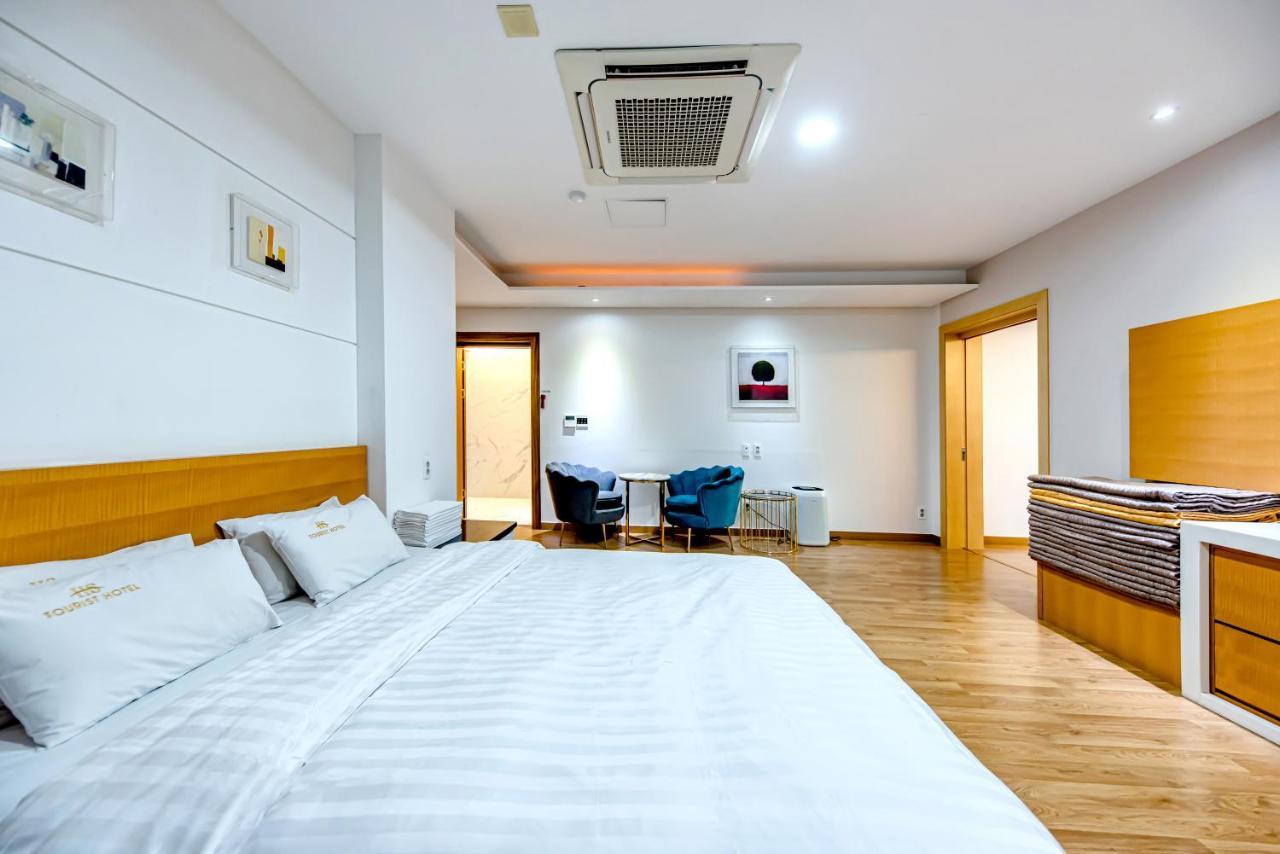 Hs Tourist Hotel Yeosu Extérieur photo